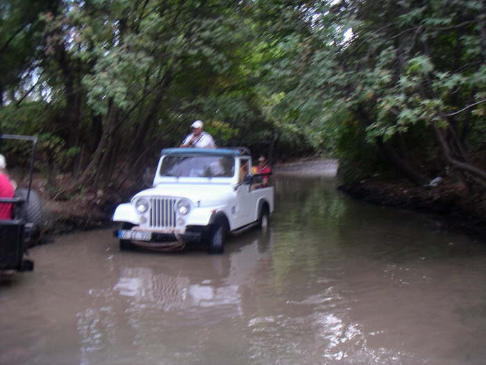 Unterbodenw�sche mit dem Jeep